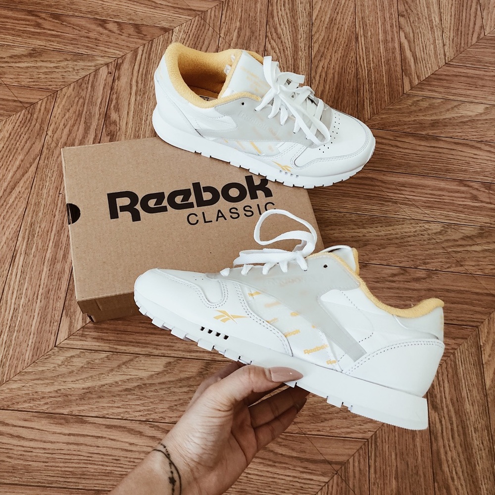 Reebok leather ATI sneakers